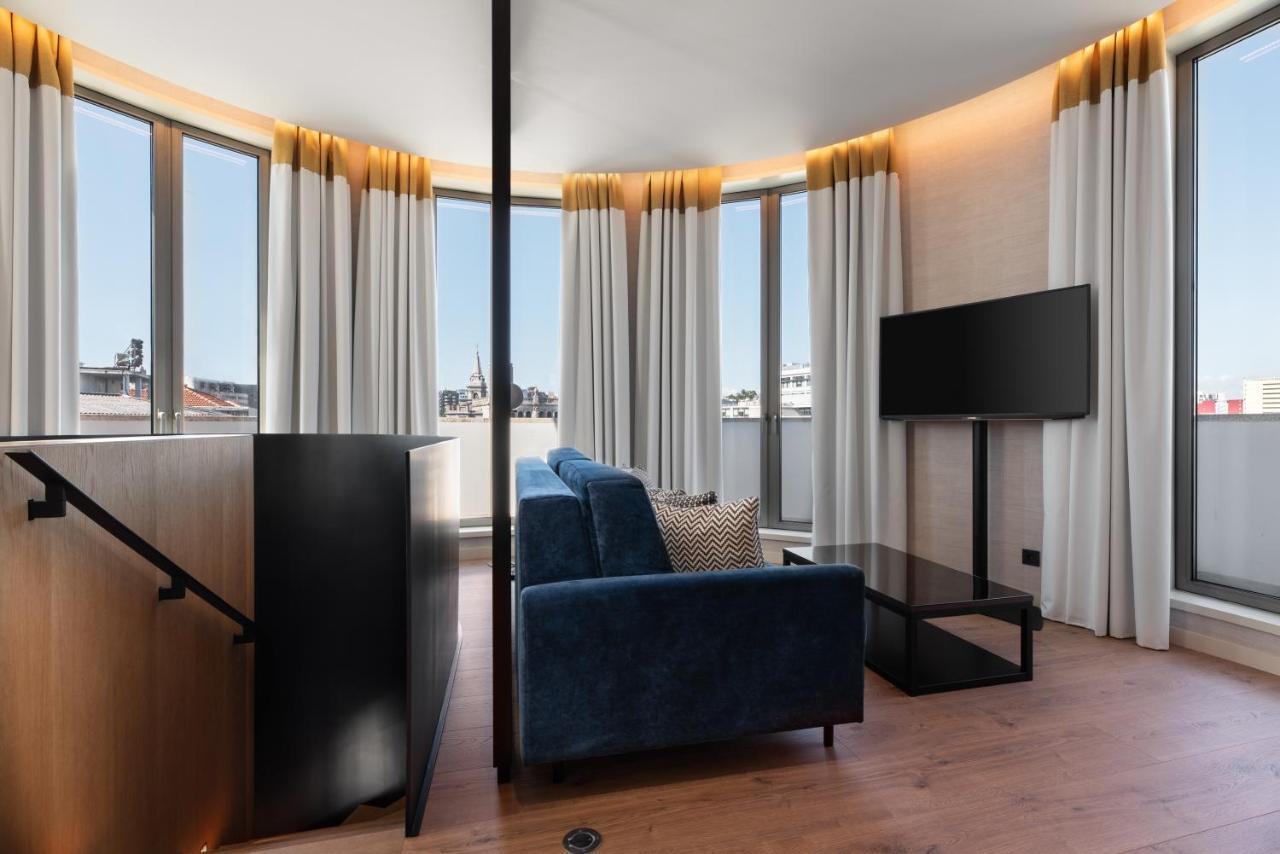 فندق Eurostars Aliados بورتو المظهر الخارجي الصورة Suite at the Hotel